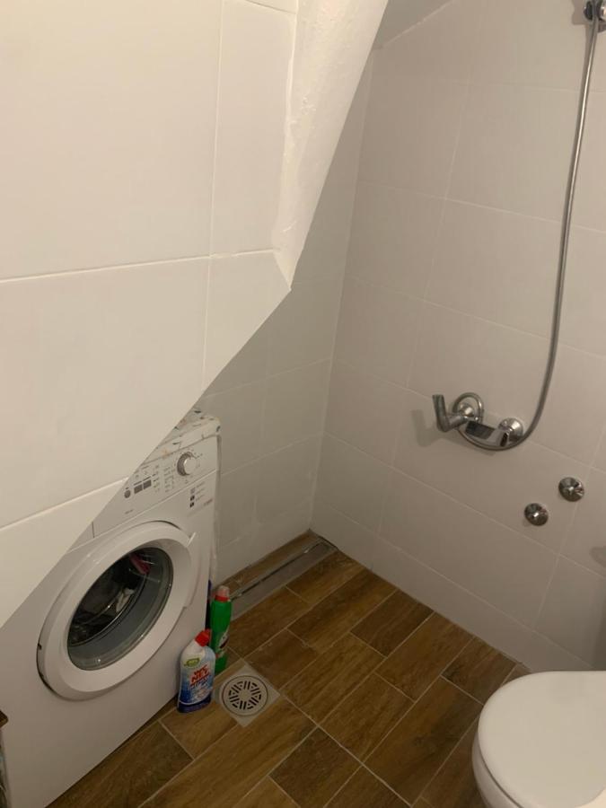 Mika'S Poolhouse Villa Beograd Eksteriør billede